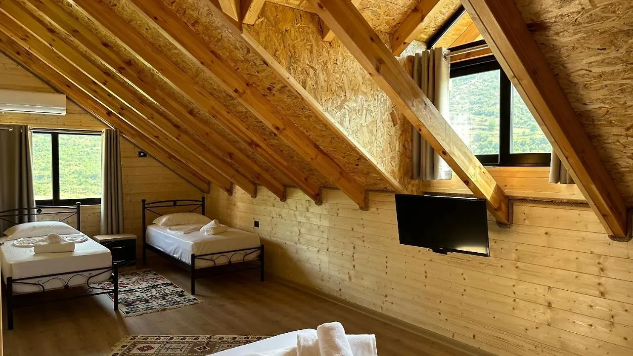 Hotel Nemercka & Outdoor Sports Center Përmet