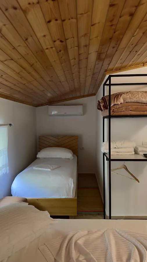 Hotel Nemercka & Outdoor Sports Center Përmet