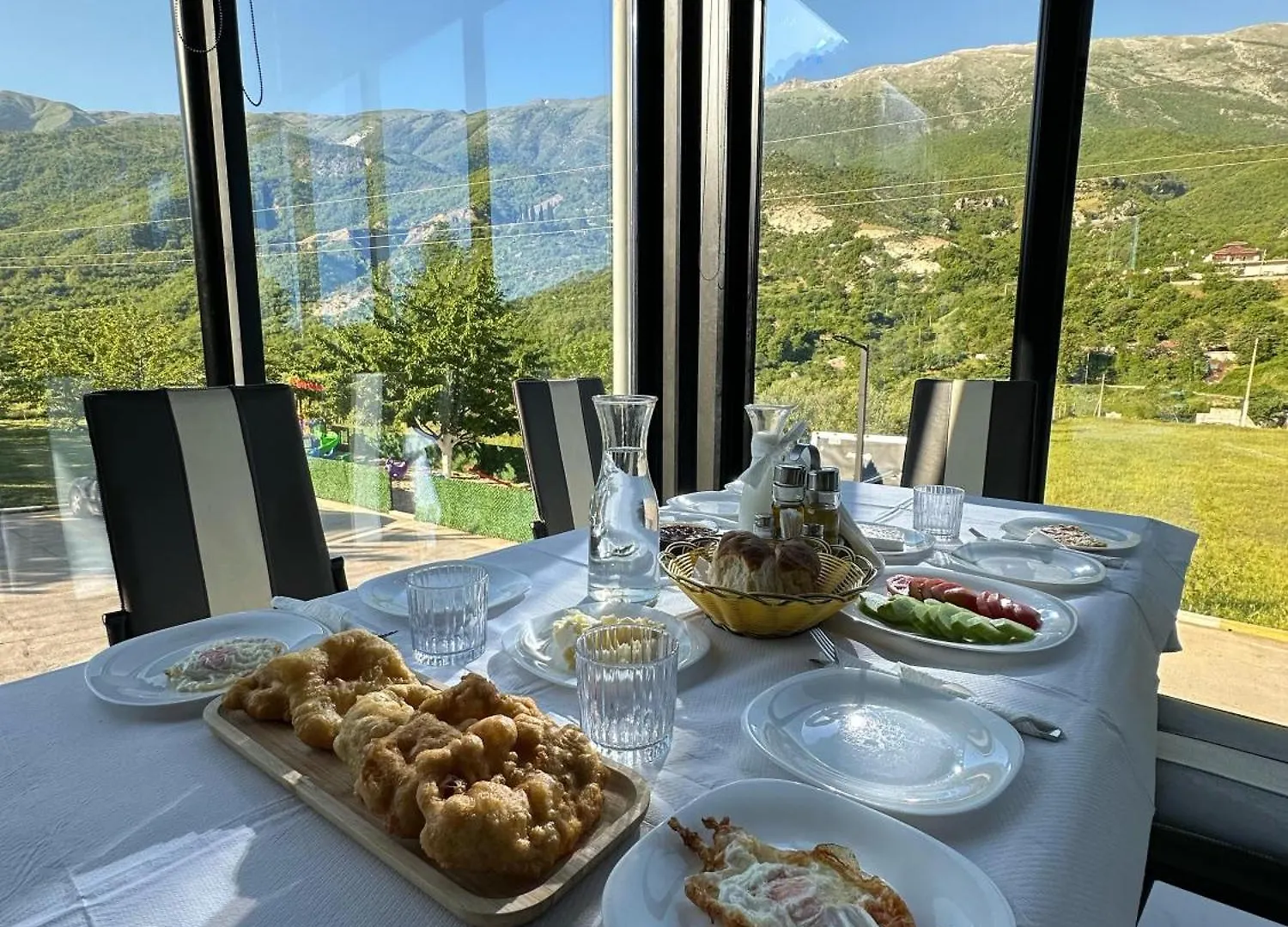 Hotel Nemercka & Outdoor Sports Center Permet