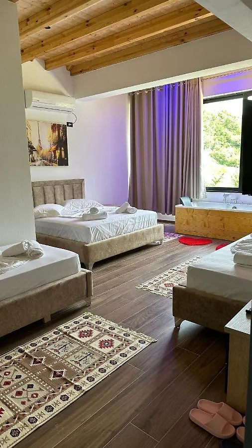 Hotel Nemercka & Outdoor Sports Center Përmet